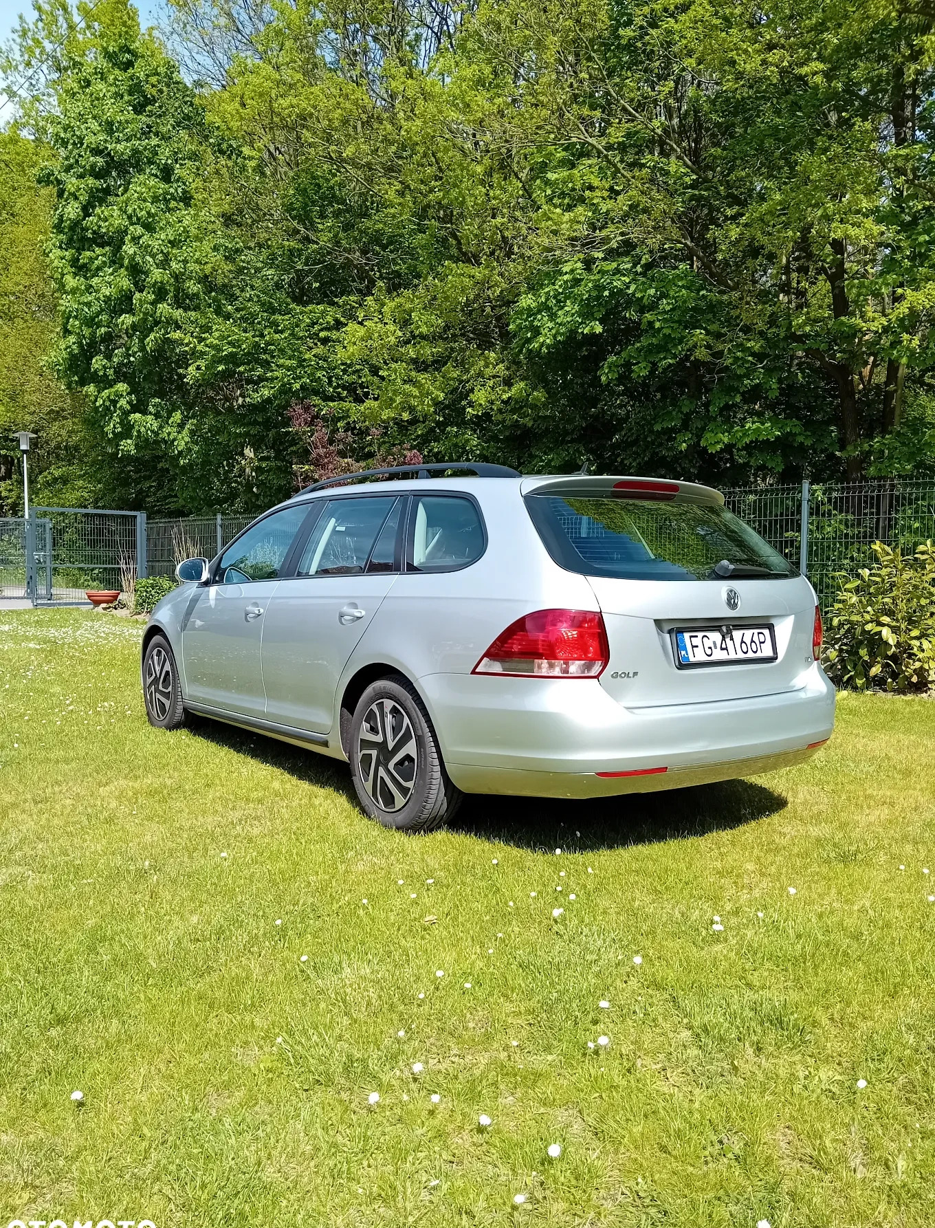 Volkswagen Golf cena 19900 przebieg: 250000, rok produkcji 2013 z Radom małe 352